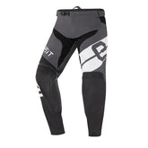Pantaloni X LEGEND 23, un pantalone off-road grigio scuro. Design ergonomico e materiali di alta qualità. Di ELEVEIT MOTOBOOTS.